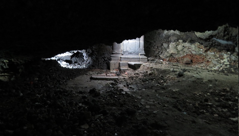 mompileri chiesa lava
