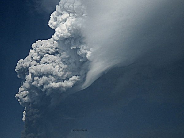 densa nube di scorie