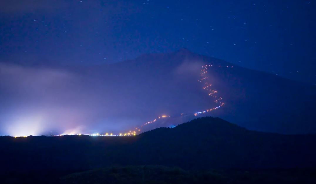 etna fiaccolata