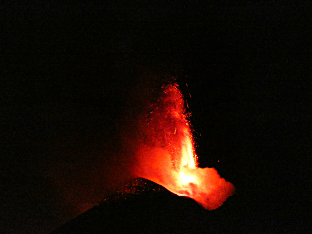etna eruzione 13 ago