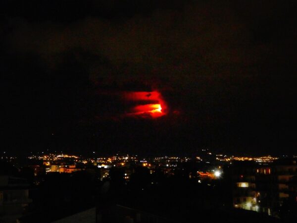 ETNA ERUZIONE 12 NOV