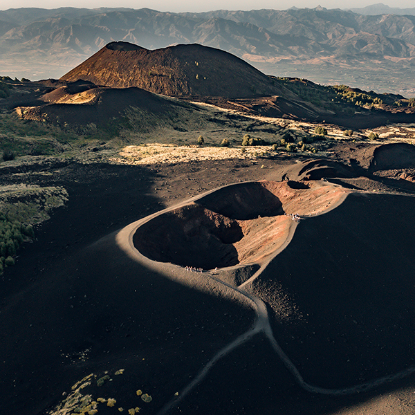 Escursione ai Crateri Sommitali Etna Nord