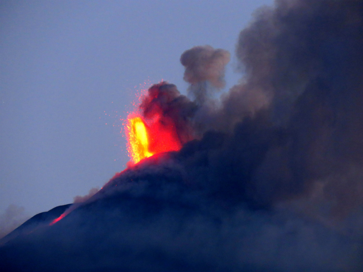ETNA nuova eruz
