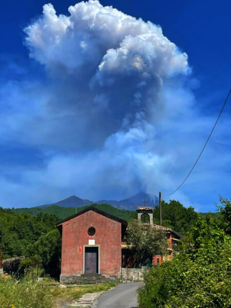 etna 2 giu